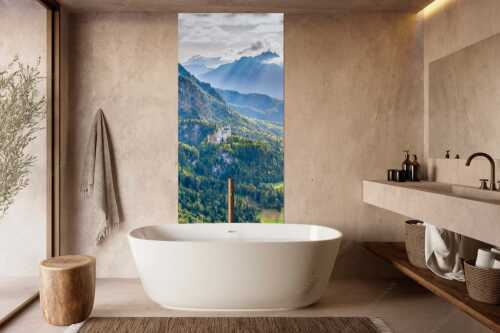 Die Abendsonne streicht noch über den Alpsee und Schloss Neuschwanstein - Die Schlösser - Größe ca. 100x200cm, Seitenverhältnis 1:2 - Schloss Neuschwanstein - weitere Infos unter https://www.kriner-weiermann.de