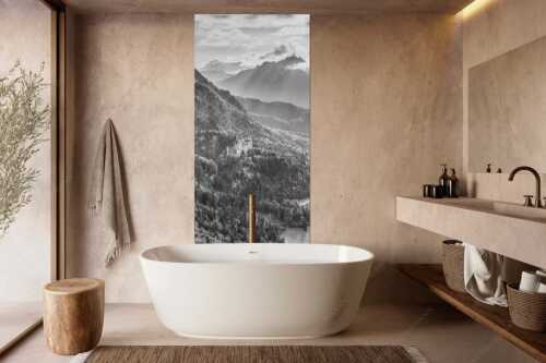 Die Abendsonne streicht noch über den Alpsee und Schloss Neuschwanstein - Die Schlösser - Größe ca. 100x200cm, Seitenverhältnis 1:2 - Schloss Neuschwanstein - weitere Infos unter https://www.kriner-weiermann.de