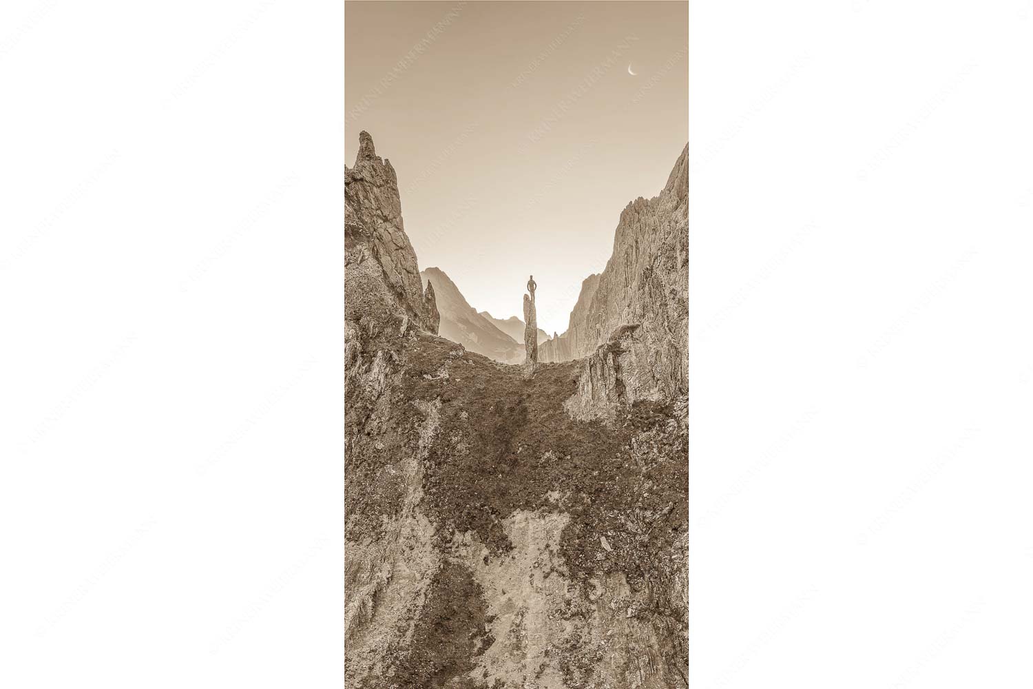 Kletterer an der Lafatscher Nordwand im Karwendelgebirge