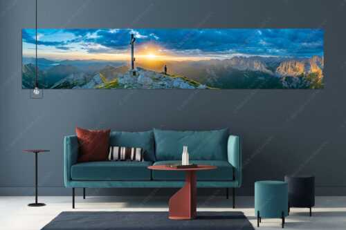 Blick von der Soiernspitze in den Sonnenaufgang im Karwendelgebirge - Ehrfurcht - Größe ca. 350x70cm, Seitenverhältnis 5:1 - Soiernspitze im Karwendel - weitere Infos unter https://www.kriner-weiermann.de