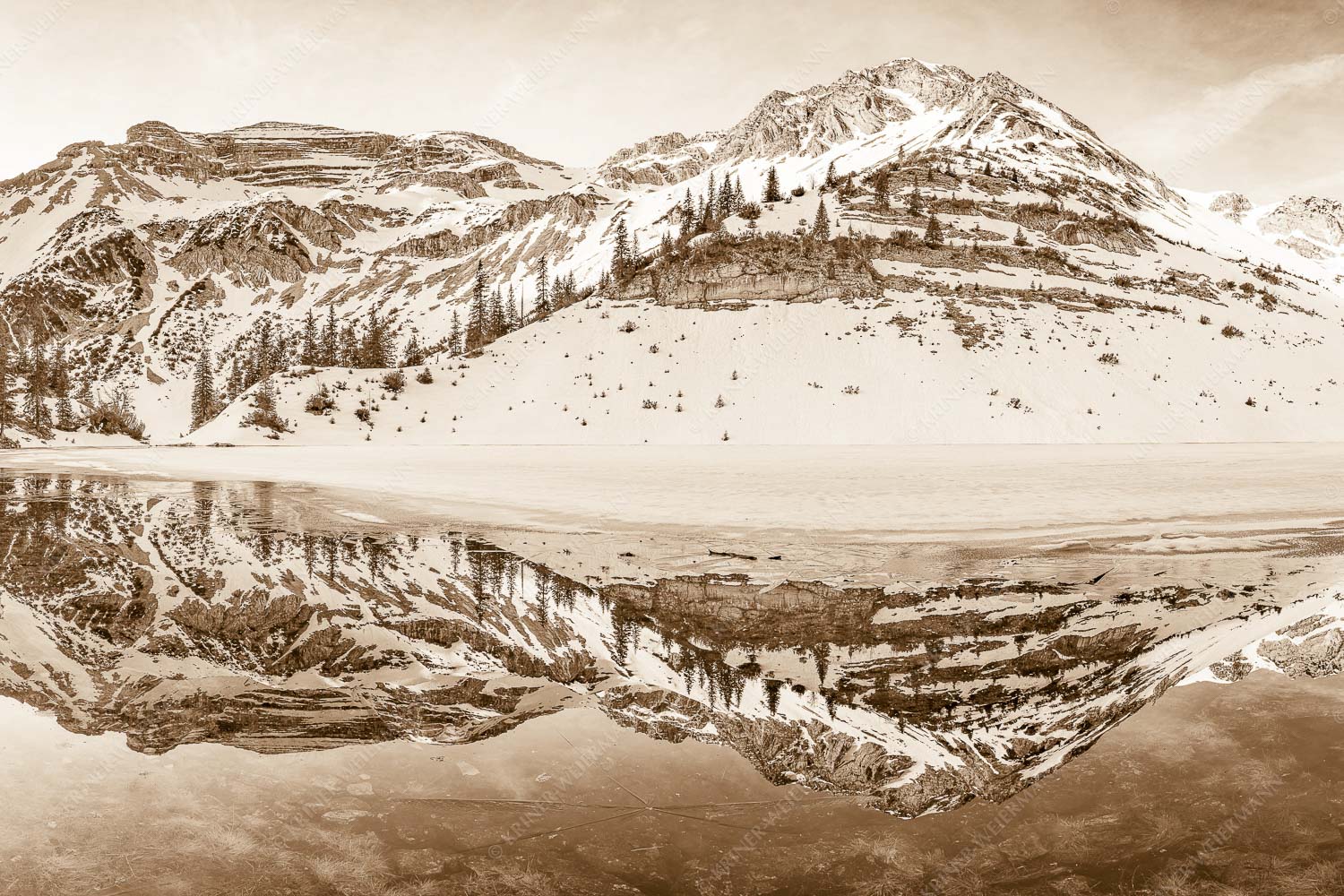 Ein Hauch von Frühling – Seitenverhältnis 3:2 — Frühling am Soiernsee Im Frühling wenn das Eis auf dem Soiernsee zu schmelzen beginnt ist es noch menschenleer