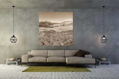 Sonnenaufgang an der Eckenhütte mit Blick zum Zugspitzmassiv - Ein Morgen an der Eckenhütte - Wandbild - Größe ca. 160x160cm, Seitenverhältnis 1:1 - Garmisch-Partenkirchen mit Zugspitze und Kramer - weitere Infos unter https://www.kriner-weiermann.de