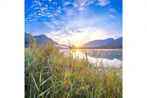 Blick über den Silvensteinsee zum Sonnenaufgang - Einsamer Sommermorgen - Seitenverhältnis 1:1 - Silvensteinsee - weitere Infos unter https://www.kriner-weiermann.de