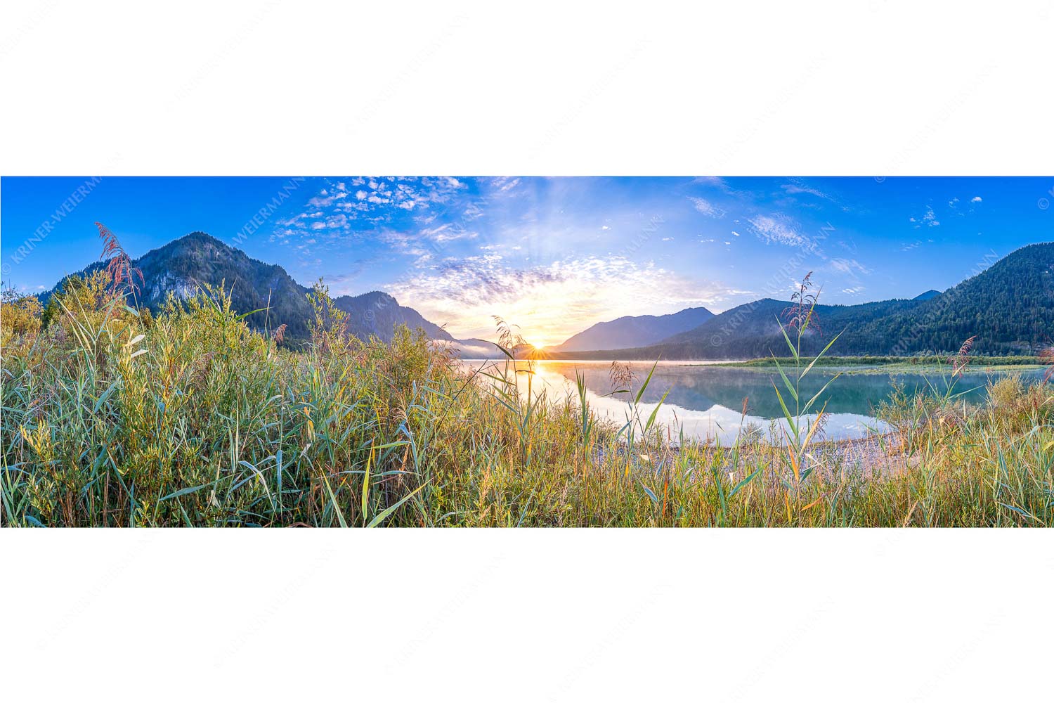 Einsamer Sommermorgen – Seitenverhältnis 3:1 — Silvensteinsee Blick über den Silvensteinsee zum Sonnenaufgang
