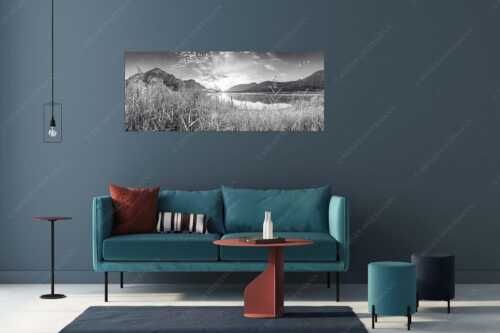 Blick über den Silvensteinsee zum Sonnenaufgang - Einsamer Sommermorgen - Größe ca. 175x70cm, Seitenverhältnis 2,5:1 - Silvensteinsee - weitere Infos unter https://www.kriner-weiermann.de