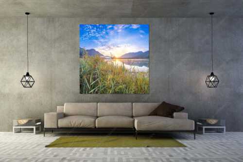 Blick über den Silvensteinsee zum Sonnenaufgang - Einsamer Sommermorgen - Größe ca. 160x160cm, Seitenverhältnis 1:1 - Silvensteinsee - weitere Infos unter https://www.kriner-weiermann.de