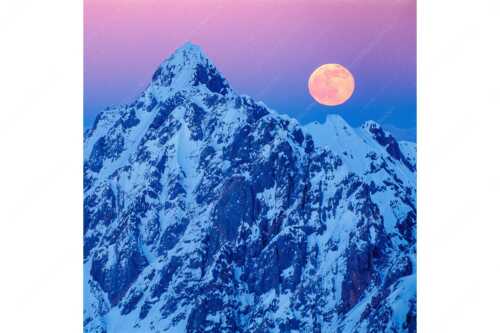 Winterlicher Mondaufgang über Wörner im Karwendelgebirge - Eismond - Seitenverhältnis 1:1 - Wörner mit Vollmond - weitere Infos unter https://www.kriner-weiermann.de