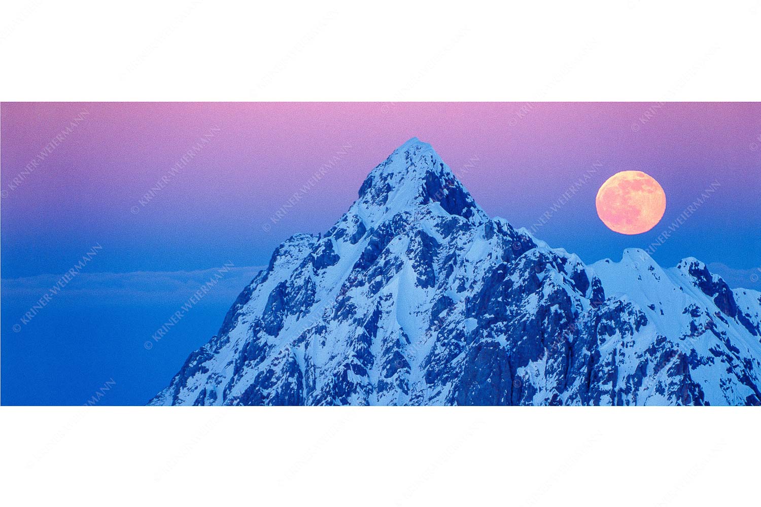 Eismond – Seitenverhältnis 2,5:1 — Wörner mit Vollmond Winterlicher Mondaufgang über Wörner im Karwendelgebirge