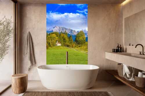 Blick über die Kapelle Mairia Rast bei Krün zum Wörner und Tiefkarspitze - Erste Herbsttage - Wandbild - Größe ca. 160x240cm, Seitenverhältnis 2:3 - Kapelle mit Karwendel - weitere Infos unter https://www.kriner-weiermann.de