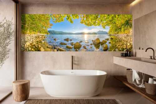 Blick über den Walchensee mit Insel Sassau zum Sonnenuntergang im Estergebirge - Fenster zum See - Größe ca. 300x100cm, Seitenverhältnis 3:1 - Walchensee Insel Sassau mit Estergebirge - weitere Infos unter https://www.kriner-weiermann.de