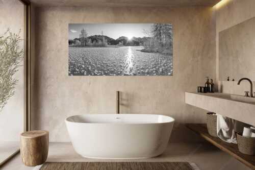 Bei großer Kälte und ohne Niederschlag bilden sich tausende Eisrosen am Barmsee - Filigran - Größe ca. 180x90cm, Seitenverhältnis 2:1 - Barmsee mit Karwendel - weitere Infos unter https://www.kriner-weiermann.de