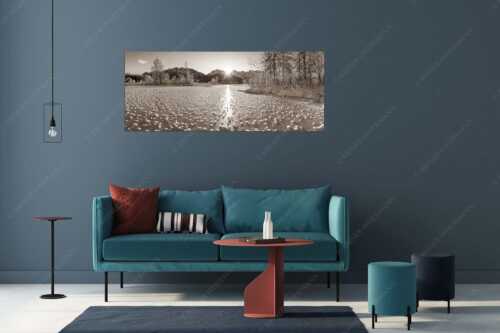 Bei großer Kälte und ohne Niederschlag bilden sich tausende Eisrosen am Barmsee - Filigran - Größe ca. 175x70cm, Seitenverhältnis 2,5:1 - Barmsee mit Karwendel - weitere Infos unter https://www.kriner-weiermann.de