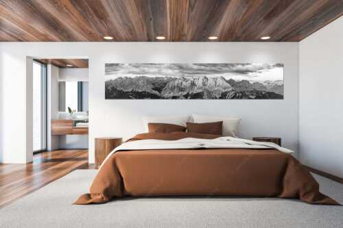 Erstes Sonnenlicht auf Raffelspitze, Hochkarspitze, Wörner und die nördliche Karwendelkette - Firewall - Größe ca. 300x60cm, Seitenverhältnis 5:1 - Morgenstimmung Hochkarspitze Wörner im Karwendel - weitere Infos unter https://www.kriner-weiermann.de