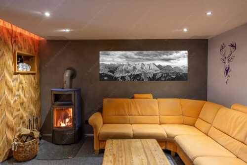 Erstes Sonnenlicht auf Raffelspitze, Hochkarspitze, Wörner und die nördliche Karwendelkette - Firewall - Größe ca. 180x60cm, Seitenverhältnis 3:1 - Morgenstimmung Hochkarspitze Wörner im Karwendel - weitere Infos unter https://www.kriner-weiermann.de