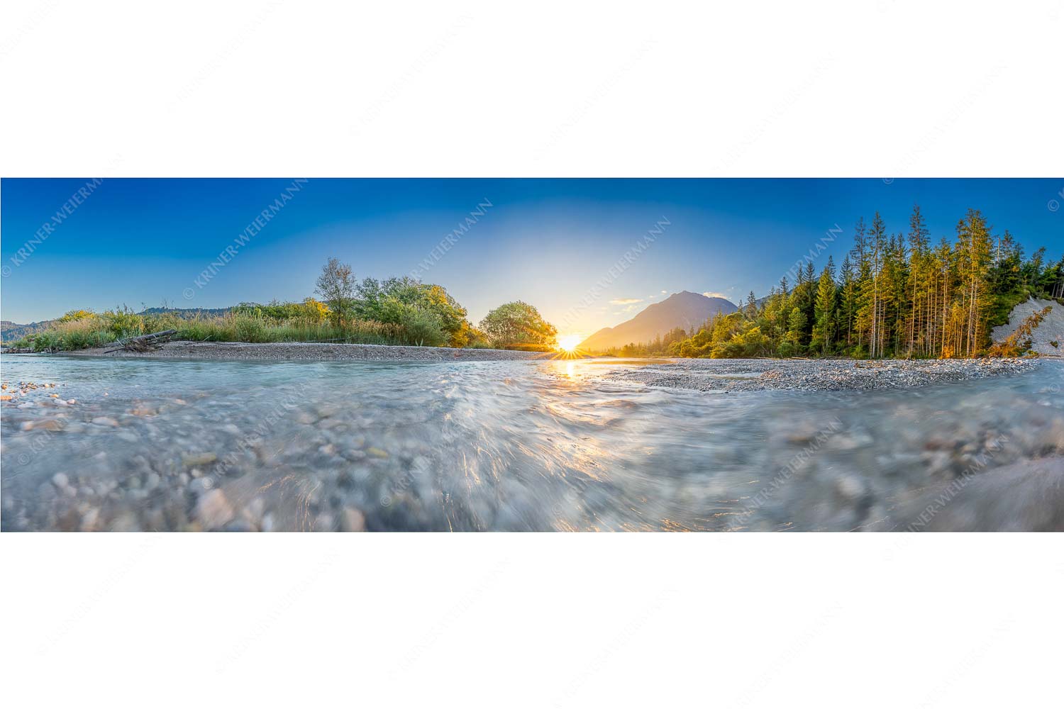 Freude am Fließen – Seitenverhältnis 3:1 — Isar Wasser Sonnenaufgang an der Isar mit Karwendelgebirge