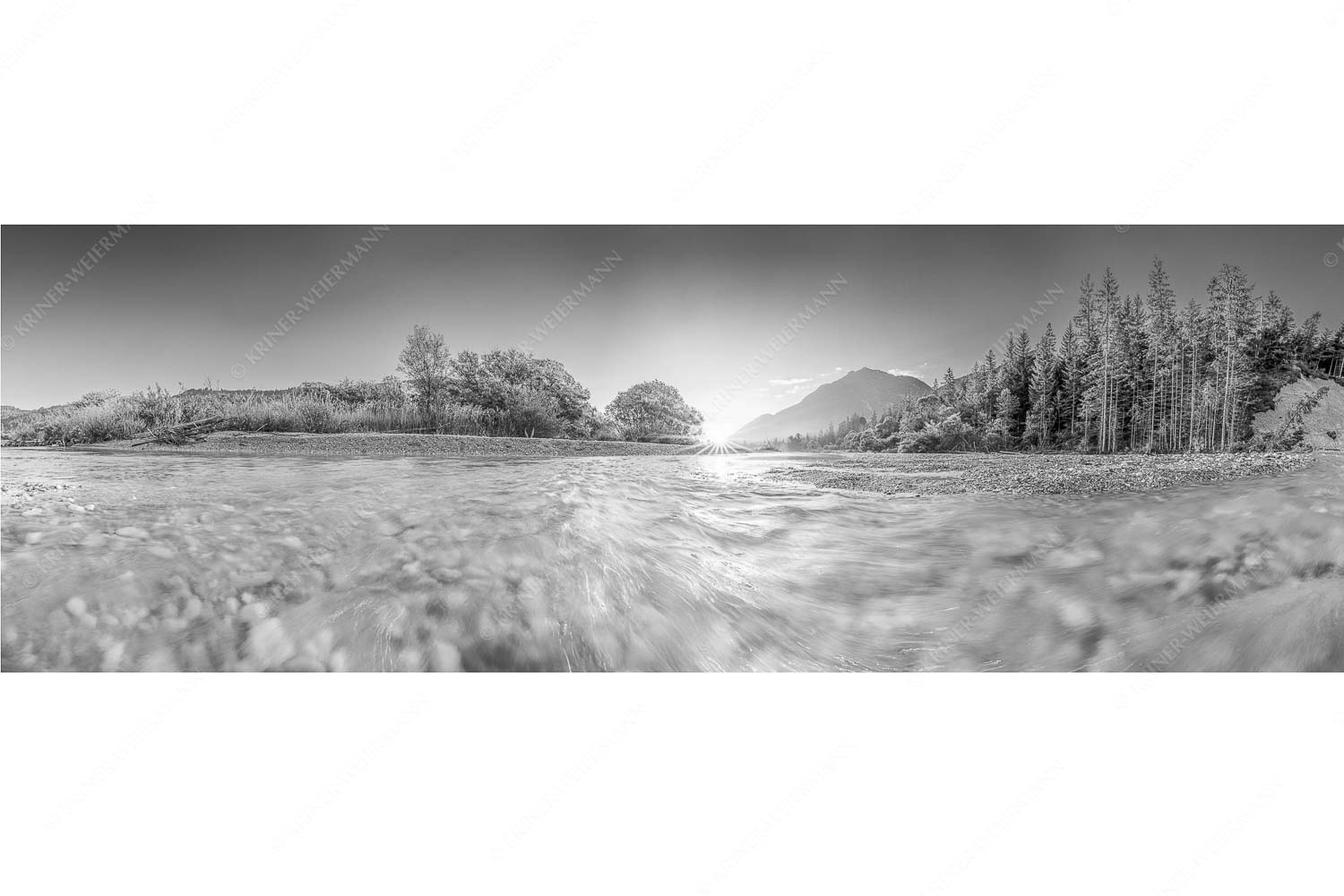Freude am Fließen – Seitenverhältnis 3:1 — Isar Wasser Sonnenaufgang an der Isar mit Karwendelgebirge