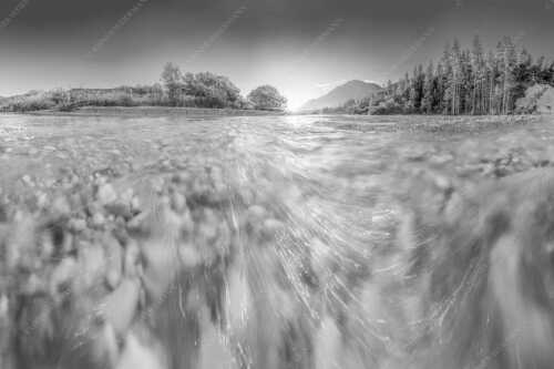Sonnenaufgang an der Isar mit Karwendelgebirge - Freude am Fließen - Seitenverhältnis 3:2 - Isar Wasser - weitere Infos unter https://www.kriner-weiermann.de