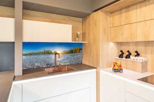 Sonnenaufgang an der Isar mit Karwendelgebirge - Freude am Fließen - Größe ca. 150x60cm, Seitenverhältnis 2,5 - Isar Wasser - weitere Infos unter https://www.kriner-weiermann.de