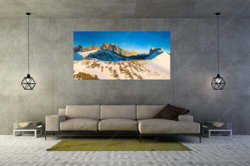 Blick über das Puittal zur Schüsselkar- und Leutascher Dreitorspitze im Wettersteingebirge - Freudige Aktion - Größe ca. 200x100cm, Seitenverhältnis 2:1 - Winterwanderung Wetterstein - weitere Infos unter https://www.kriner-weiermann.de