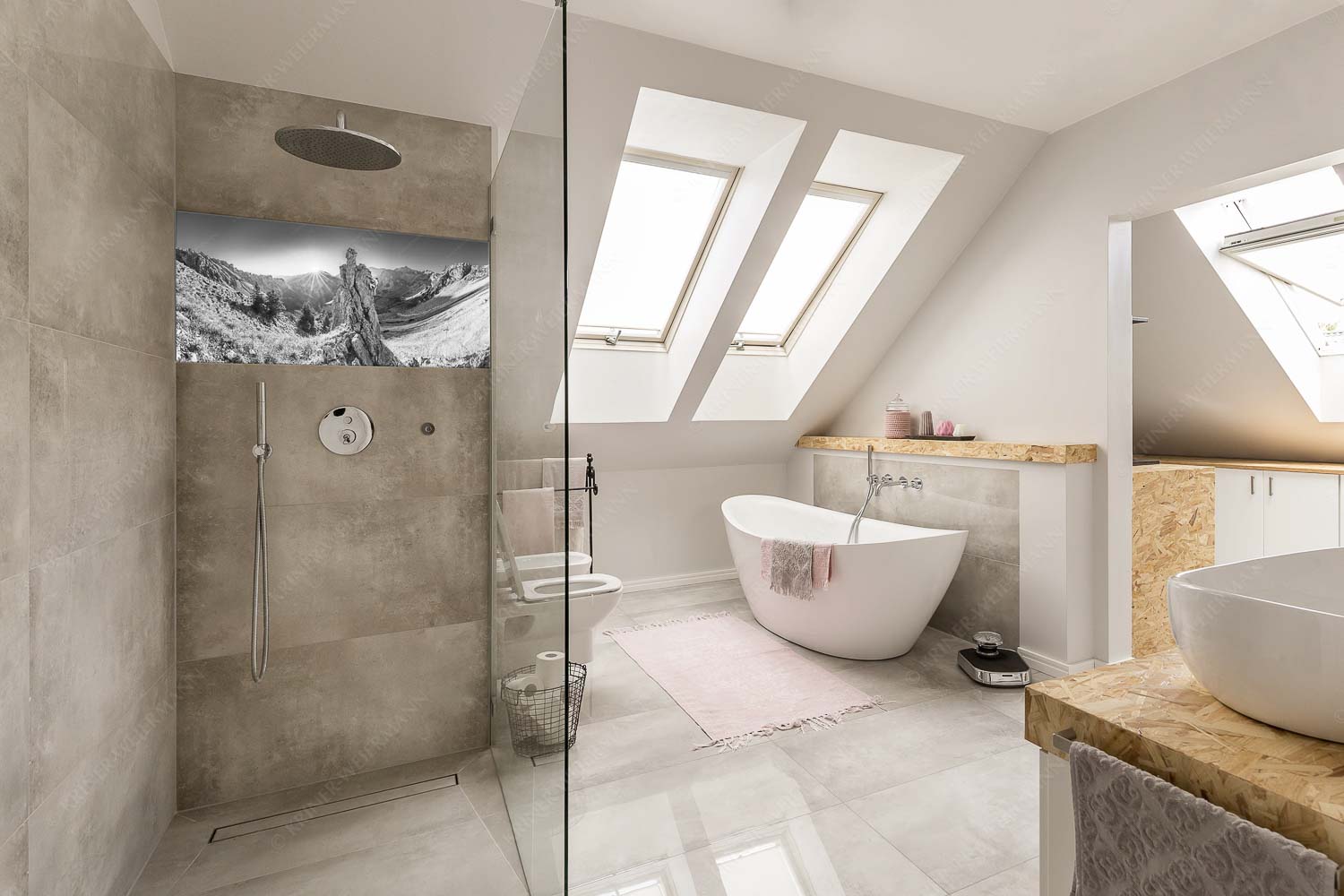 Früh am Fels – Größe ca. 100x50cm, Seitenverhältnis 2:1 — Klettern im Soierngebirge Klettererin unterwegs im Soiern bei Sonnenaufgang - Früh am Fels - Größe ca. 100x50cm, Seitenverhältnis 2:1 - Klettern im Soierngebirge - weitere Infos unter https://www.kriner-weiermann.de