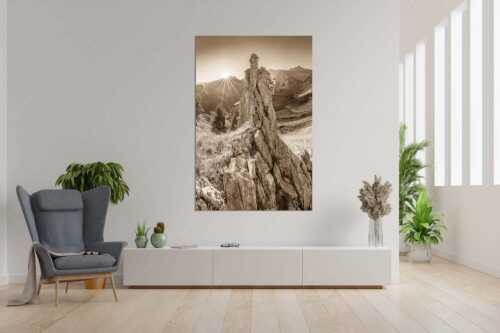 Klettererin unterwegs im Soiern bei Sonnenaufgang - Früh am Fels - Größe ca. 120x180cm, Seitenverhältnis 2:3 - Klettern im Soierngebirge - weitere Infos unter https://www.kriner-weiermann.de