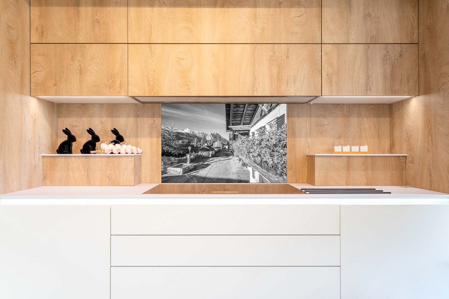 Frühlingsstraße – Größe ca. 90x60cm, Seitenverhältnis 3:2 — Garmisch mit Alpspitze und Waxenstein Blick von der Frühlingsstraße in Garmisch zum Zugspitzmassiv im Wetterstein - Frühlingsstraße - Größe ca. 90x60cm, Seitenverhältnis 3:2 - Garmisch mit Alpspitze und Waxenstein - weitere Infos unter https://www.kriner-weiermann.de