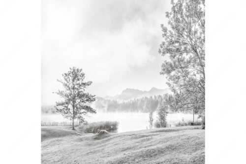 Morgenstimmung am Geroldsee mit Blick zum Karwendelgebirge - Frühnebel - Seitenverhältnis 1:1 - Geroldsee mit Karwendel - weitere Infos unter https://www.kriner-weiermann.de