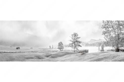 Morgenstimmung am Geroldsee mit Blick zum Karwendelgebirge - Frühnebel - Seitenverhältnis 3:1 - Geroldsee mit Karwendel - weitere Infos unter https://www.kriner-weiermann.de