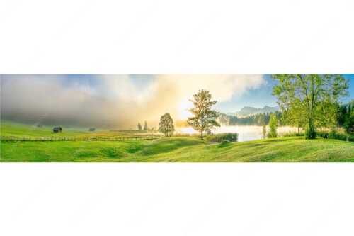 Morgenstimmung am Geroldsee mit Blick zum Karwendelgebirge - Frühnebel - Seitenverhältnis 4:1 - Geroldsee mit Karwendel - weitere Infos unter https://www.kriner-weiermann.de