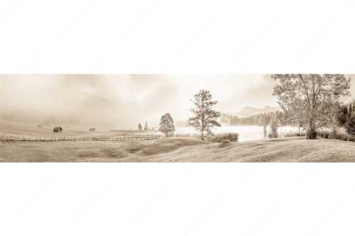 Morgenstimmung am Geroldsee mit Blick zum Karwendelgebirge - Frühnebel - Seitenverhältnis 4:1 - Geroldsee mit Karwendel - weitere Infos unter https://www.kriner-weiermann.de