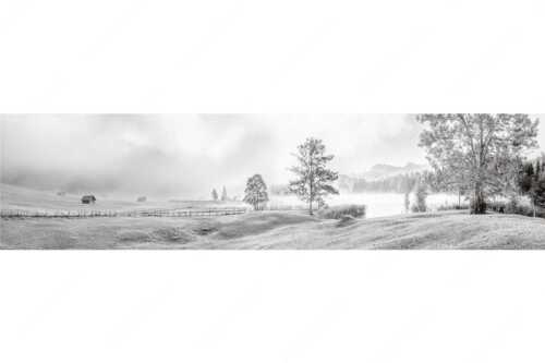Morgenstimmung am Geroldsee mit Blick zum Karwendelgebirge - Frühnebel - Seitenverhältnis 4:1 - Geroldsee mit Karwendel - weitere Infos unter https://www.kriner-weiermann.de
