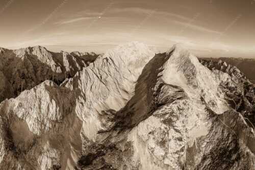 Blick ins Grieskar, Hohen Blassen und Alpspitze im Wettertsteingebirge - Gaifgrat - Seitenverhältnis 3:2 - Hohen Blassen und Alpspitze - weitere Infos unter https://www.kriner-weiermann.de