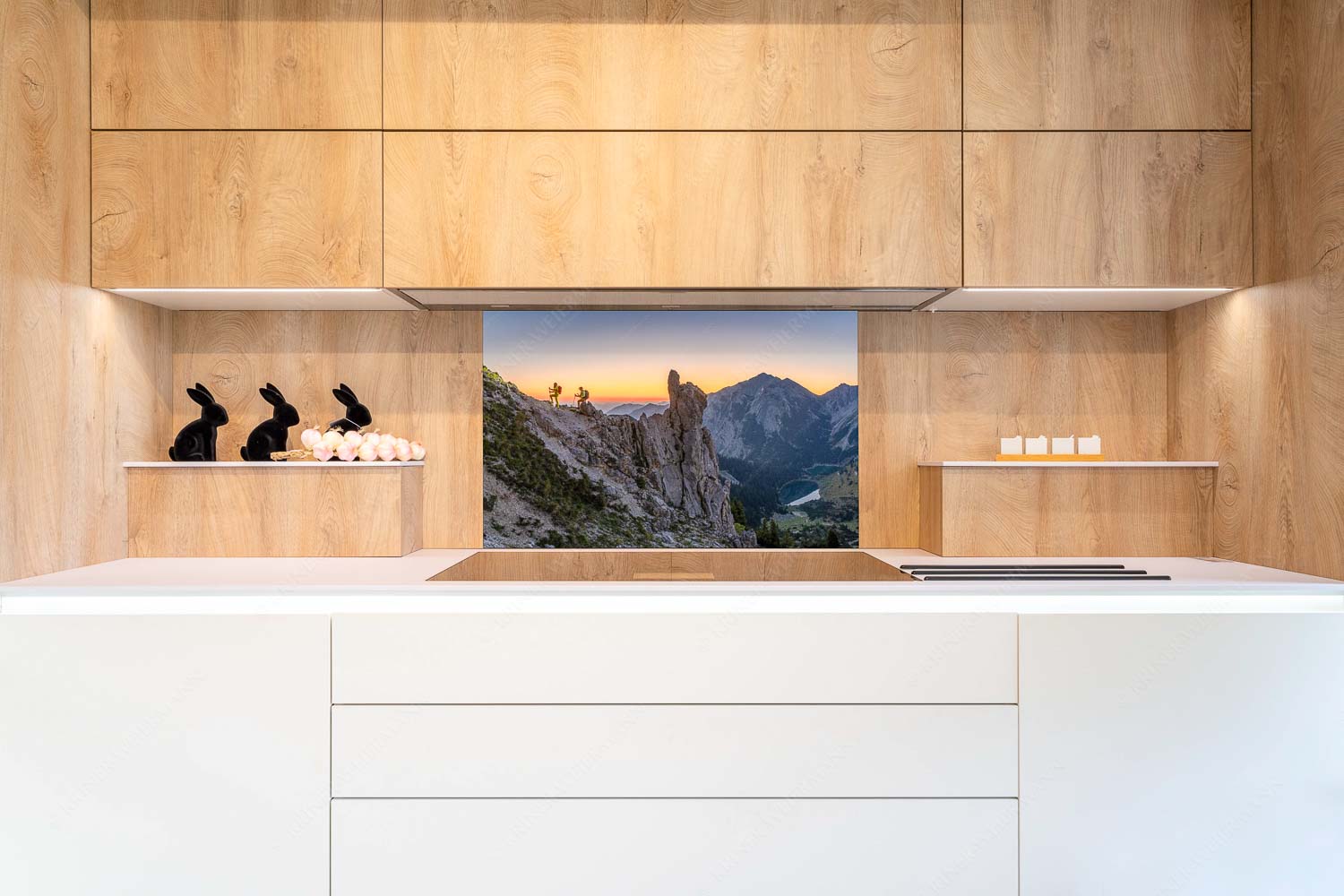 Götterdämmerung – Größe ca. 90x60cm, Seitenverhältnis 3:2 — Aufstieg im Soierngebirge Die Morgendämmerung verspricht ein tolles Erlebnis im Aufstieg zur Schöttlkarspitze - Götterdämmerung - Größe ca. 90x60cm, Seitenverhältnis 3:2 - Aufstieg im Soierngebirge - weitere Infos unter https://www.kriner-weiermann.de