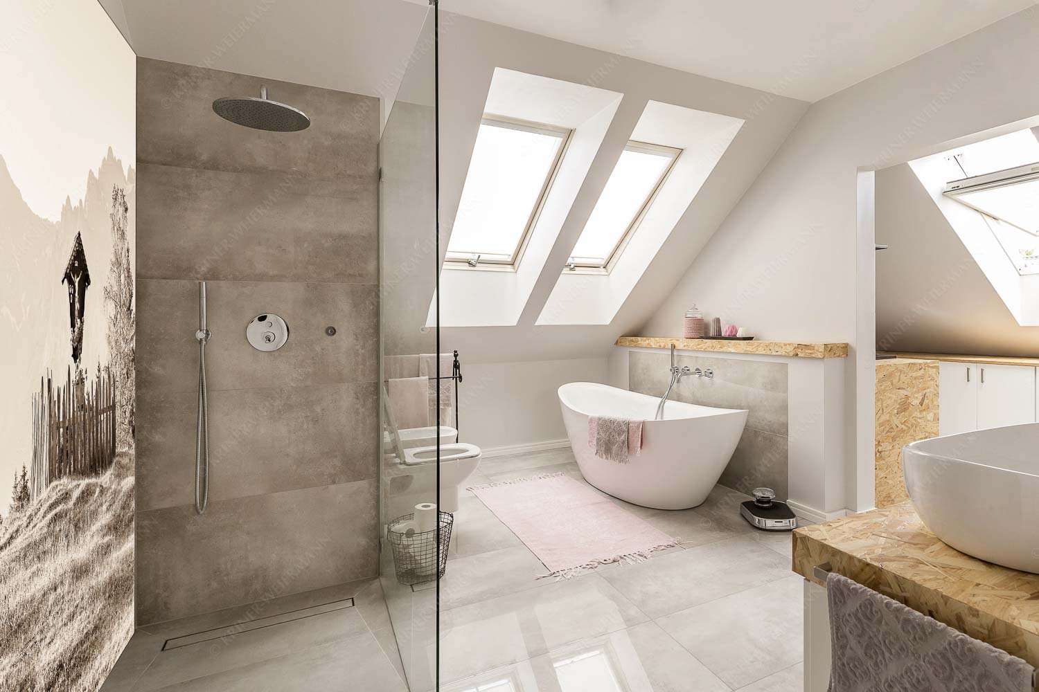 Göttlich – Größe ca. 150x225cm, Seitenverhältnis 2:3 — Feldkreuz in den Buckelwiesen mit Karwendel Wegkreuz mit Wörner, Tiefkarspitze und Westlicher Karwendelspitze - Göttlich - Größe ca. 150x225cm, Seitenverhältnis 2:3 - Feldkreuz in den Buckelwiesen mit Karwendel - weitere Infos unter https://www.kriner-weiermann.de