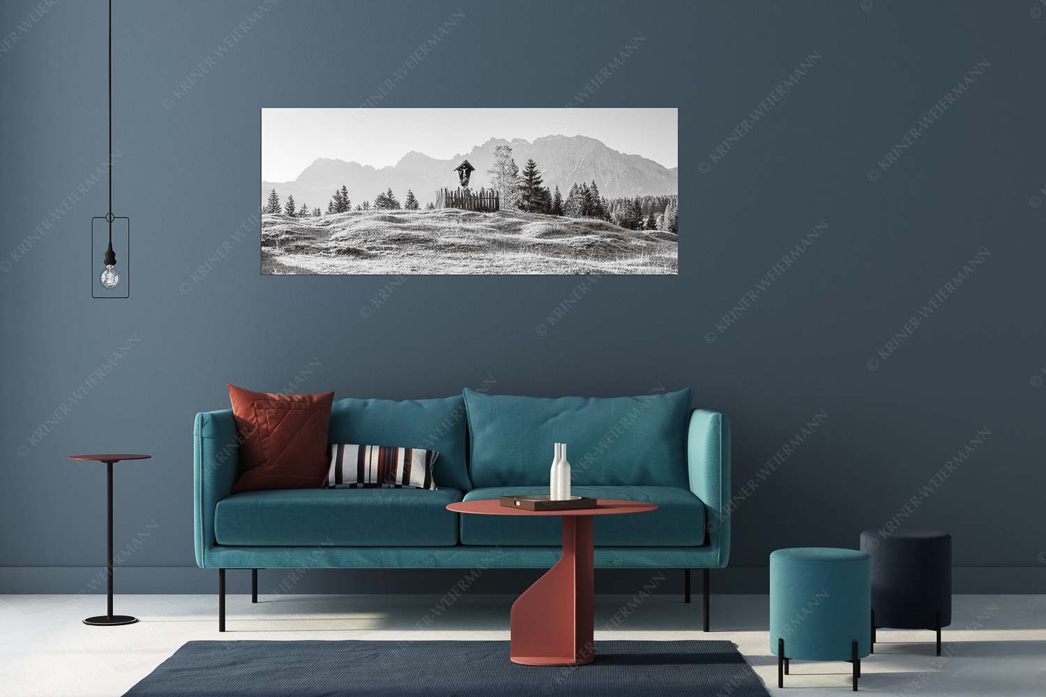 Göttlich – Größe ca. 175x70cm, Seitenverhältnis 2,5:1 — Feldkreuz in den Buckelwiesen mit Karwendel Wegkreuz mit Wörner, Tiefkarspitze und Westlicher Karwendelspitze - Göttlich - Größe ca. 175x70cm, Seitenverhältnis 2,5:1 - Feldkreuz in den Buckelwiesen mit Karwendel - weitere Infos unter https://www.kriner-weiermann.de