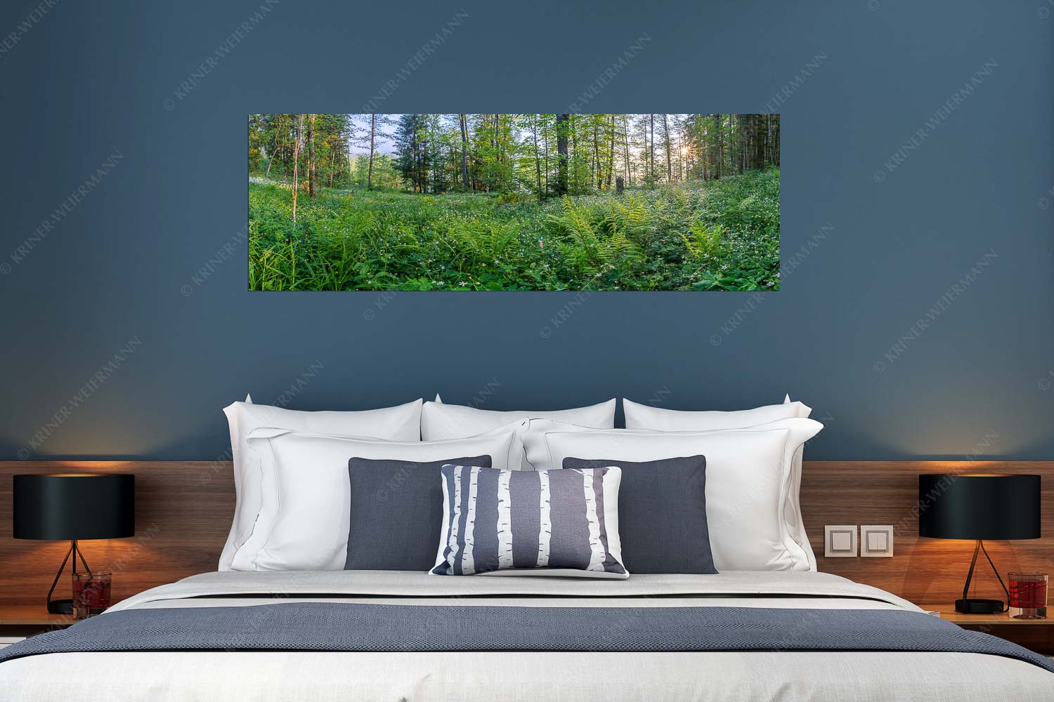 Grüner Teppich – Größe ca. 180x60cm, Seitenverhältnis 3:1 — Morgenstimmung am Barmsee Dichtes Grün im Frühlinng an den Uferregionen von Barmsee und Grubsee - Grüner Teppich - Größe ca. 180x60cm, Seitenverhältnis 3:1 - Morgenstimmung am Barmsee - weitere Infos unter https://www.kriner-weiermann.de