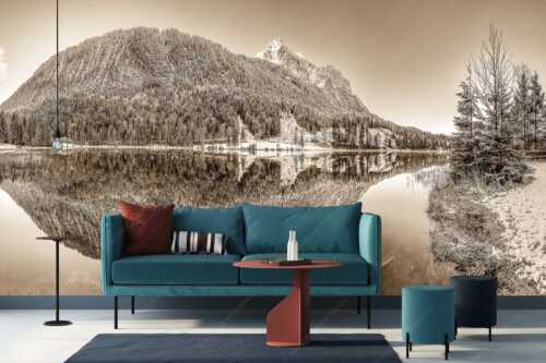 Herbstlicher Ferchensee mit erstem Schnee mit Blick zum Gamsanger und den Wettersteinspitzen - Harmonie der Elemente - Größe ca. 400x200cm, Seitenverhältnis 2:1 - Ferchensee mit Wetterstein - weitere Infos unter https://www.kriner-weiermann.de