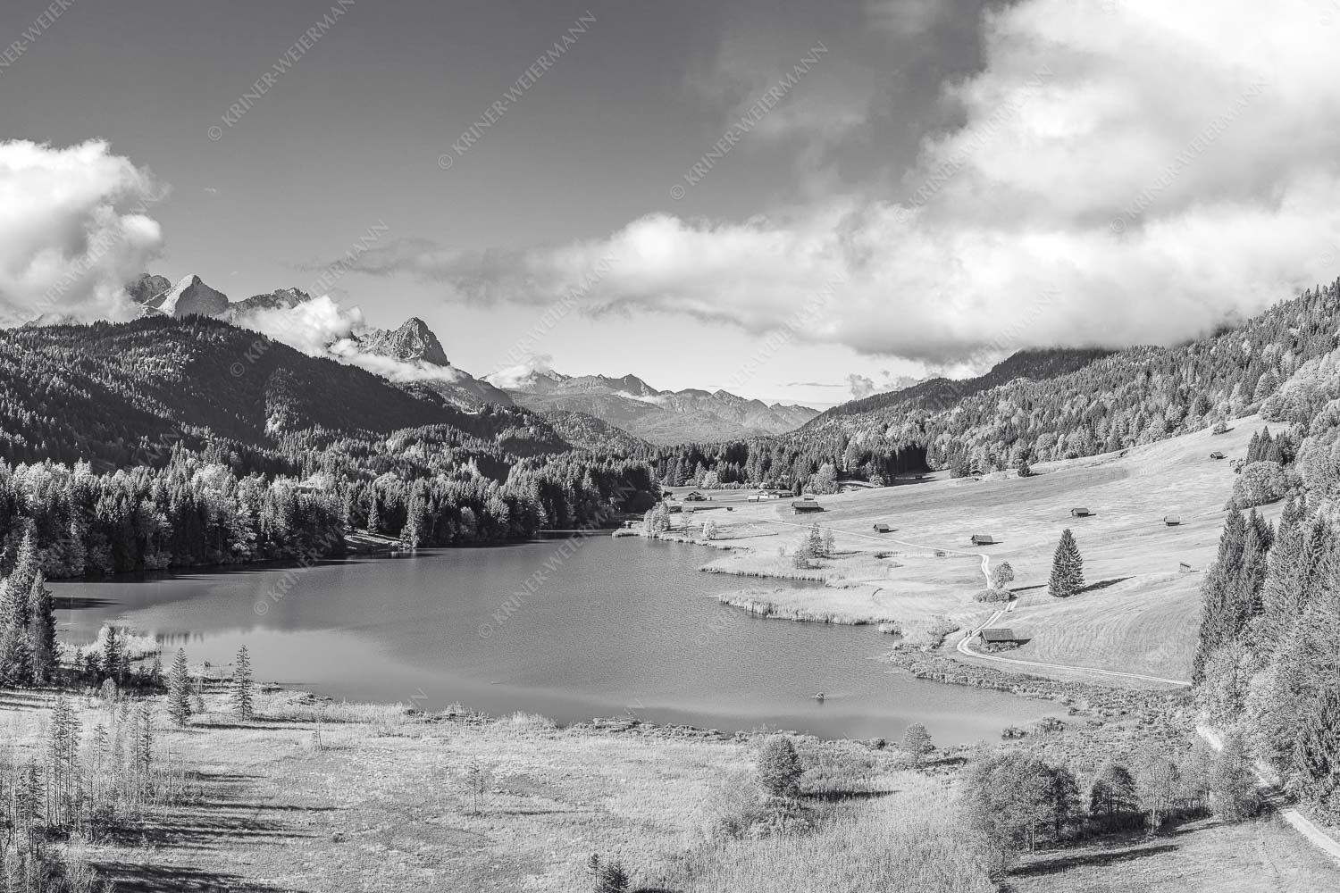 Heimatsee – Seitenverhältnis 3:2 — Geroldsee mit Wetterstein Blick über den Geroldsee zum Zugspitzmassiv mit Alpspitze, Zugspitze und Waxenstein