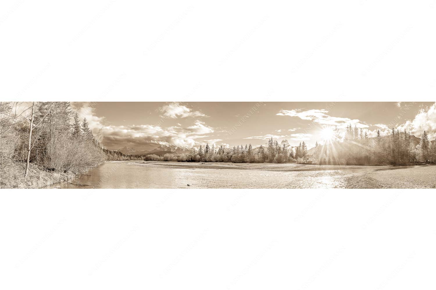 Heimliches Wahrzeichen II – Seitenverhältnis 5:1 — Isar bei Wallgau mit Arnspitzen Blick über Isar zum Wetterstein und den Arnspitzen bei Sonnenuntergang