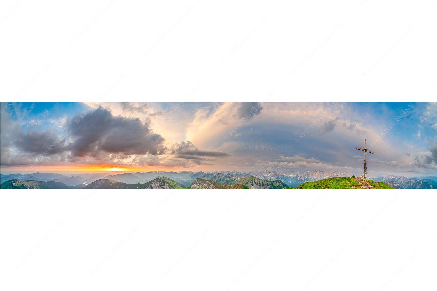Blick vom Schafreiter in den Sonnenaufgang im Karwendel