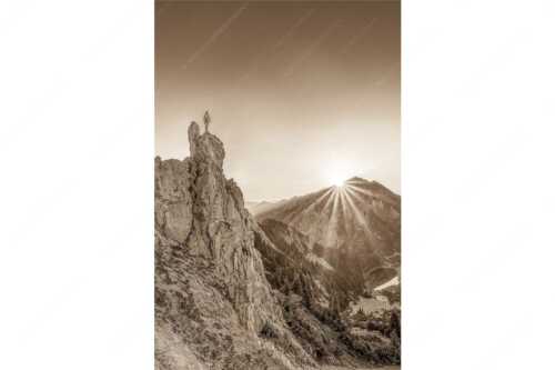 Spitzenerlebnis beim Sonnenaufgang im Soierngebirge - Ich sehe was du nicht siehst - Seitenverhältnis 2:3 - Klettern im Karwendel - weitere Infos unter https://www.kriner-weiermann.de