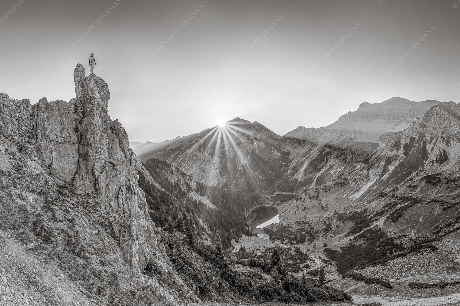 Ich sehe was du nicht siehst – Seitenverhältnis 3:2 — Klettern im Karwendel Spitzenerlebnis beim Sonnenaufgang im Soierngebirge