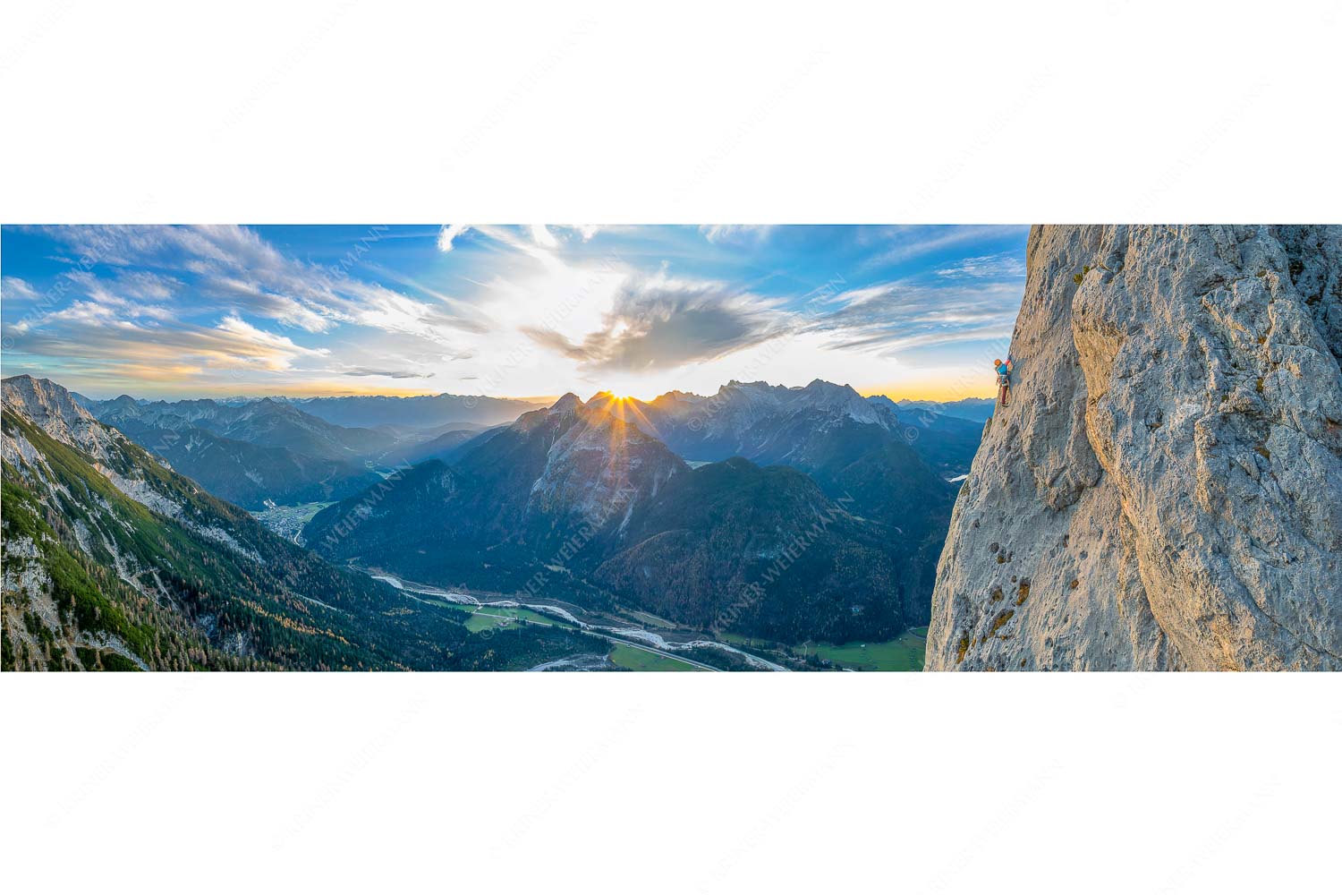 In der Kür – Seitenverhältnis 3:1 — Klettern Gerbersüdwand im Karwendel Vroni Kammermeier in der Route -die Kür- an der Gerber Südwand im Karwendel
