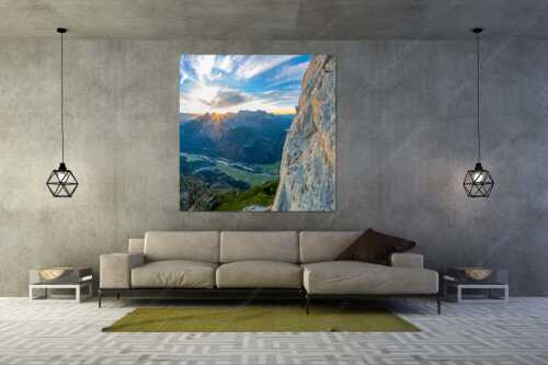 Vroni Kammermeier in der Route -die Kür- an der Gerber Südwand im Karwendel - In der Kür - Größe ca. 160x160cm, Seitenverhältnis 1:1 - Klettern Gerbersüdwand im Karwendel - weitere Infos unter https://www.kriner-weiermann.de