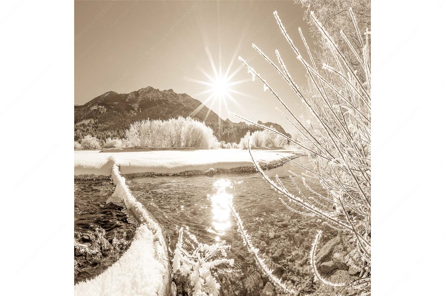 Isarstern – Seitenverhältnis 1:1 — Isar bei Krün mit Karwendel Blick über die winterliche Isar zum Soiern- und Karwendelgebirge