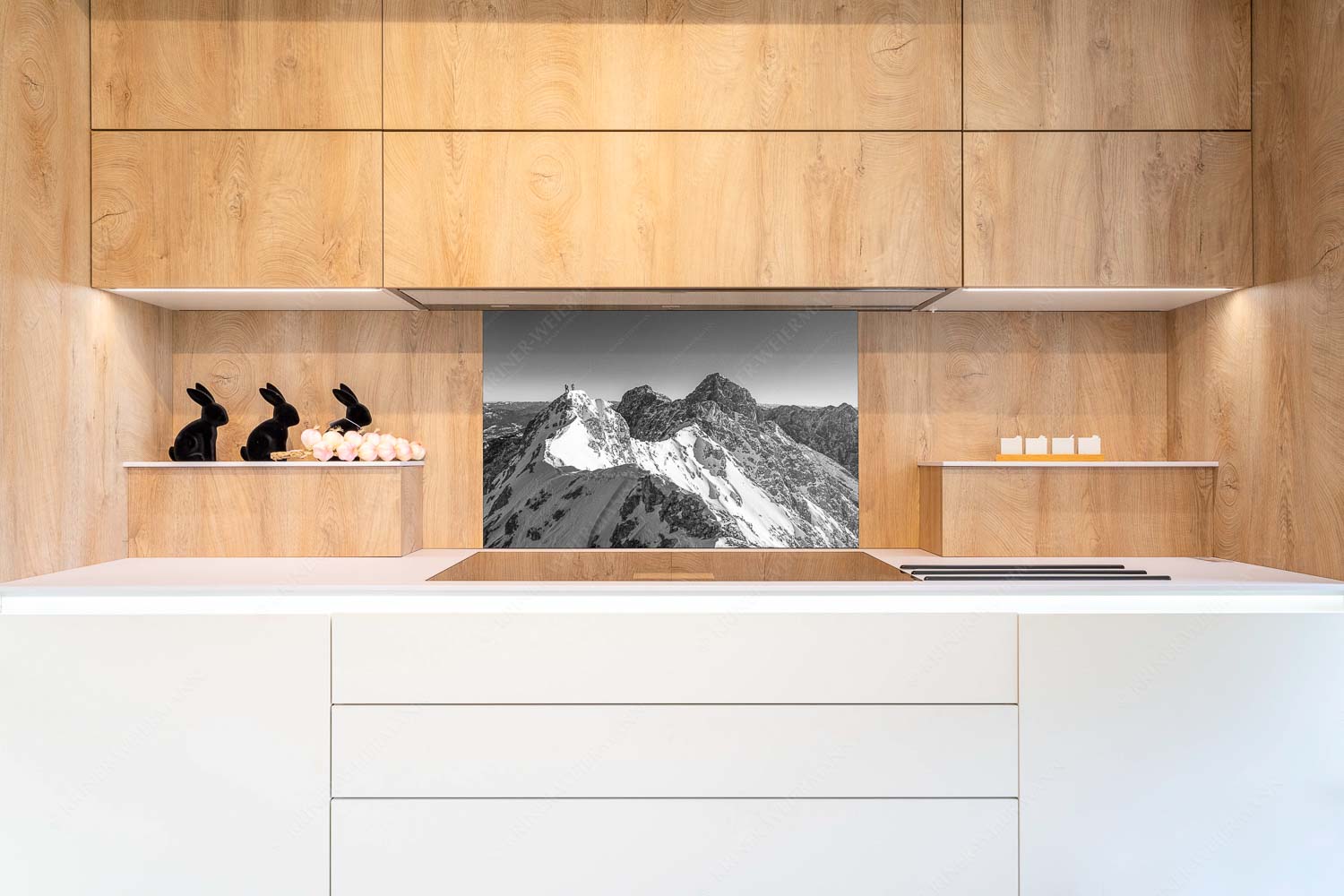 Jubigrat Winter – Größe ca. 90x60cm, Seitenverhältnis 3:2 — Zwischen Alpspitze und Zugspitze Mühsam gestaltet sich die Kletterei auf dem Jubiläusgrat im Winter - Jubigrat Winter - Größe ca. 90x60cm, Seitenverhältnis 3:2 - Zwischen Alpspitze und Zugspitze - weitere Infos unter https://www.kriner-weiermann.de