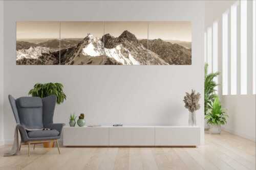 Mühsam gestaltet sich die Kletterei auf dem Jubiläusgrat im Winter - Jubigrat Winter - 4er Split, Größe ca. 280x70cm, Seitenverhältnis 4:1 - Zwischen Alpspitze und Zugspitze - weitere Infos unter https://www.kriner-weiermann.de