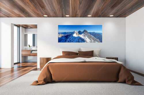 Mühsam gestaltet sich die Kletterei auf dem Jubiläusgrat im Winter - Jubigrat Winter - Größe ca. 200x80cm, Seitenverhältnis 2,5:1 - Zwischen Alpspitze und Zugspitze - weitere Infos unter https://www.kriner-weiermann.de