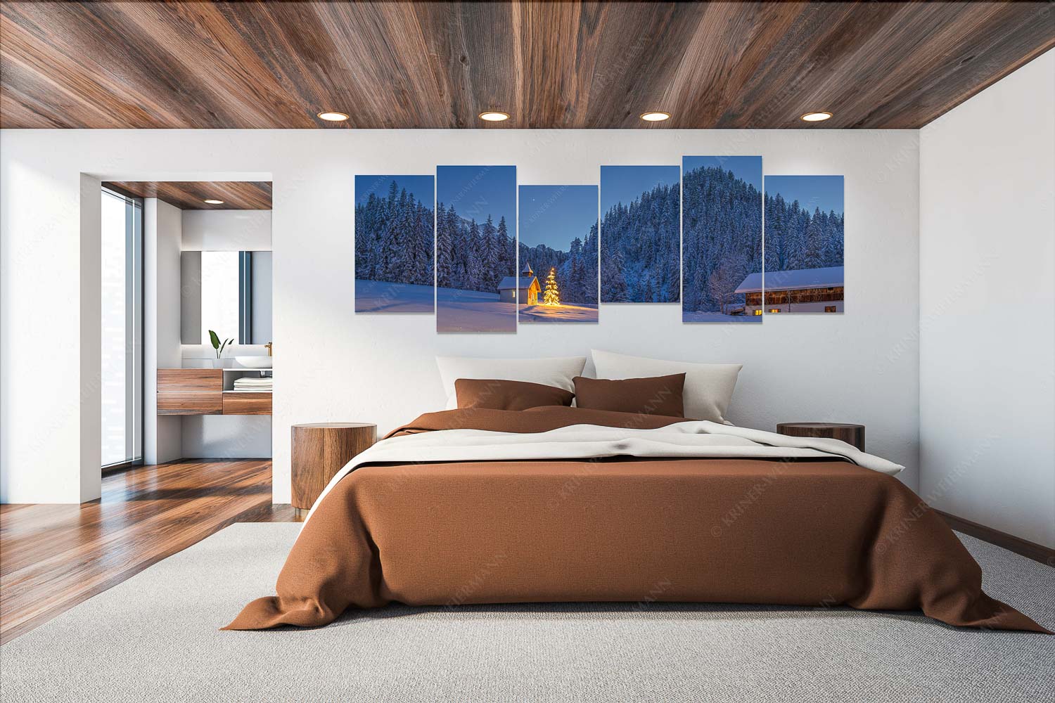 Kapelle Elmau – Wandbild – 6er Split, Größe ca. 280x112cm, Seitenverhältnis 2,5:1 — Christbaum im Schnee Weihnachtliche Kapelle in Elmau mit Wettersteingebirge - Kapelle Elmau - Wandbild - 6er Split, Größe ca. 280x112cm, Seitenverhältnis 2,5:1 - Christbaum im Schnee - weitere Infos unter https://www.kriner-weiermann.de