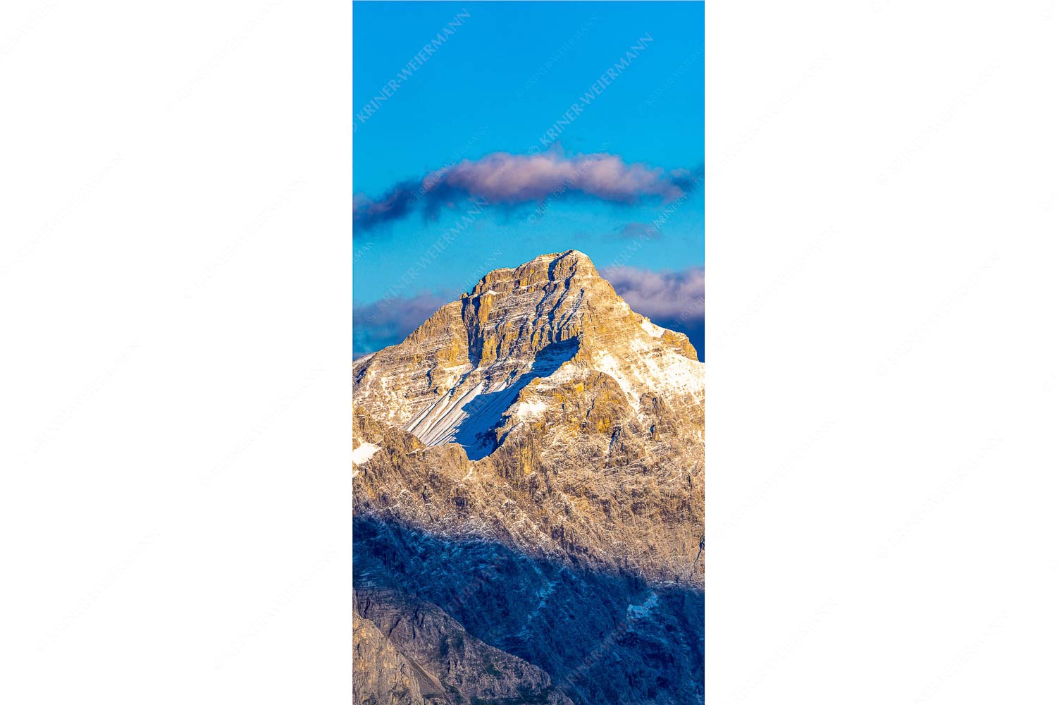 Karwendelgrößen – Seitenverhältnis 1:2 — Kaltwasserkarspitze und Birkkarspitze Kaltwasserkar-, und Birkkarspitze im Karwendel angezuckert Anfang August